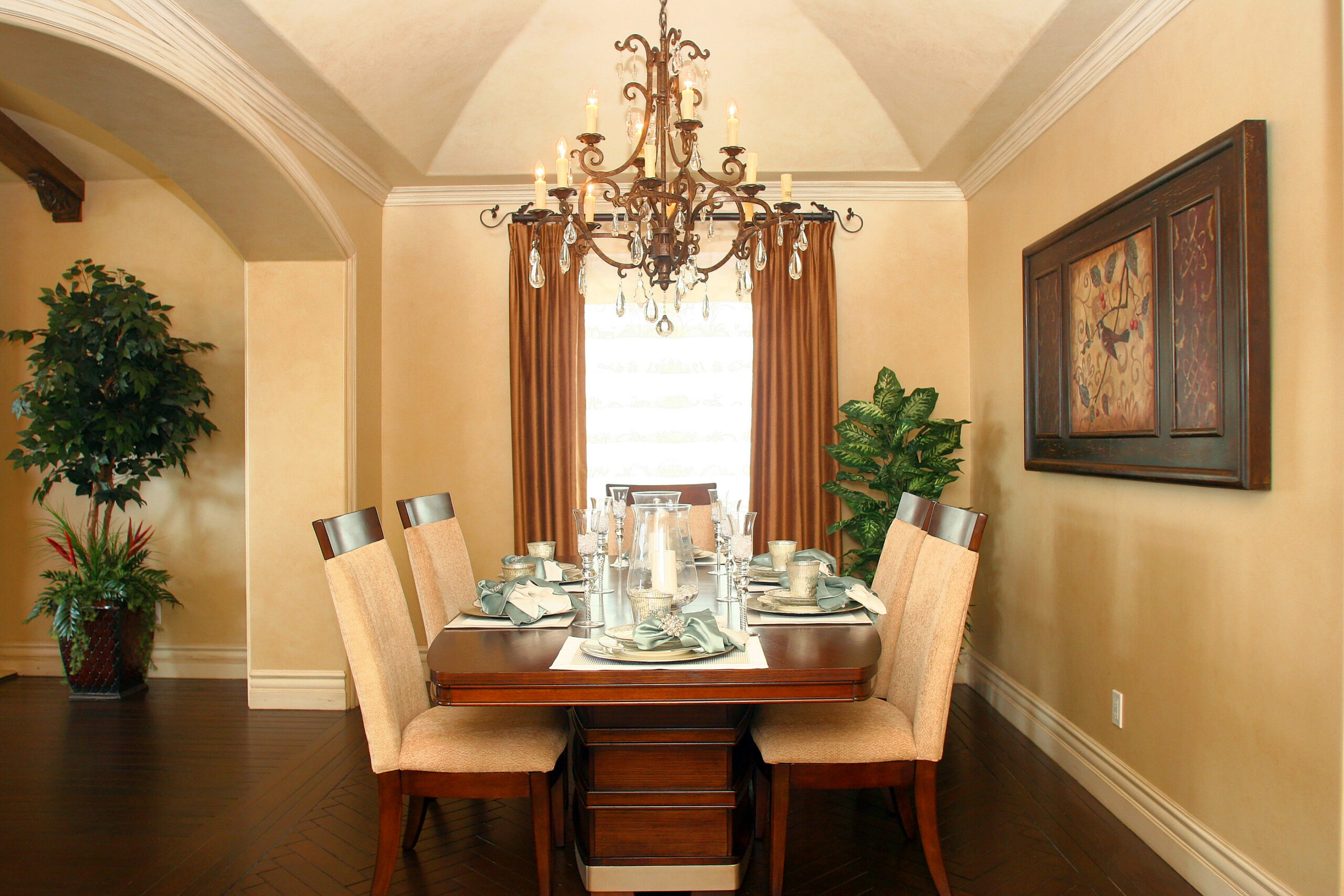 6-Dining-Room